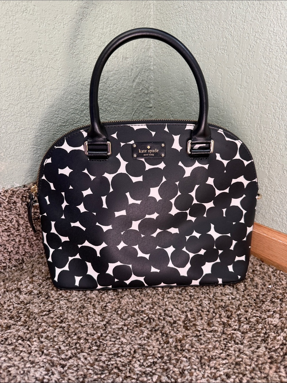 ♠️kate spade♠️ - Carli Grove Street Dome Satchel